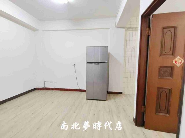 東區公寓-2