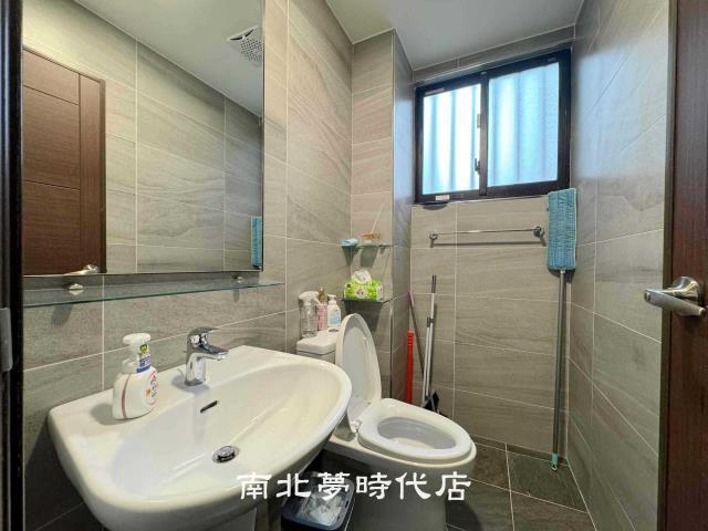 台南永康透天-12