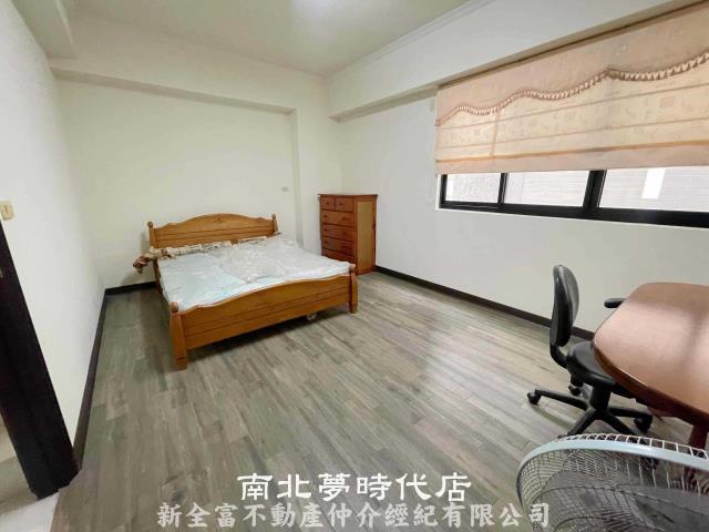 中西區透天-8