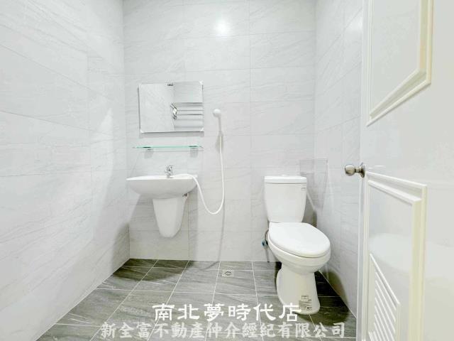 台南透天-11