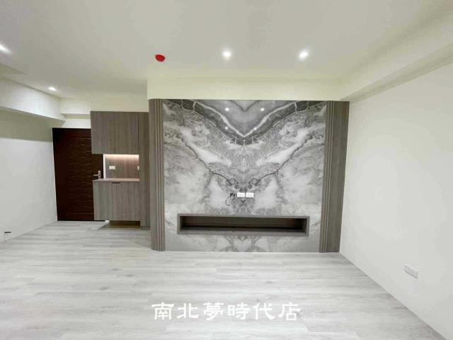 台南華廈-1