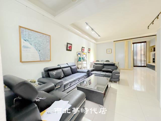 台南東區透天-1