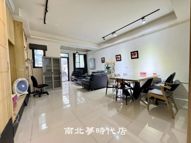 台南東區透天-2