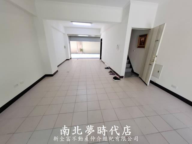 台南東區透天-12
