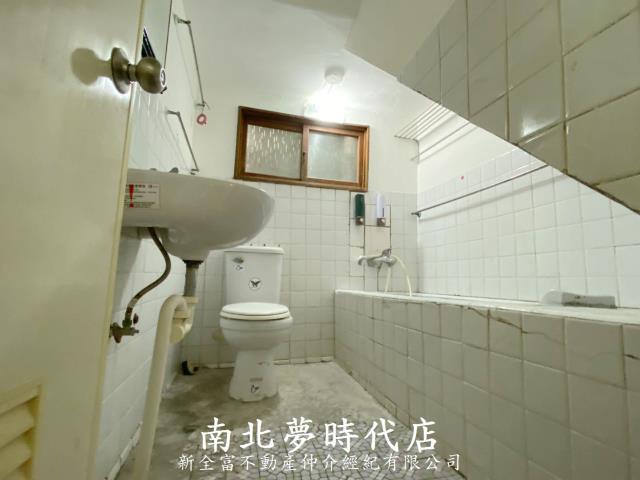 台南安南透天-12