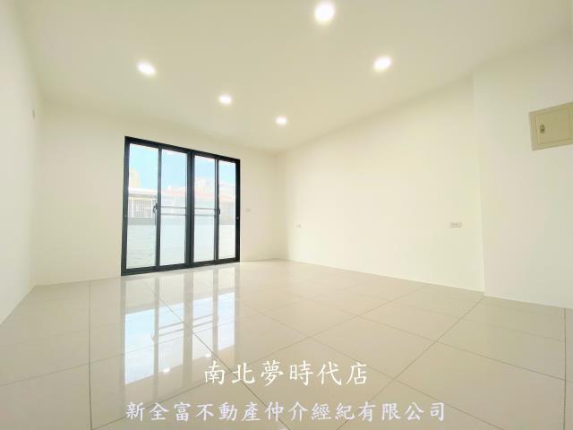 台南南區透天-7