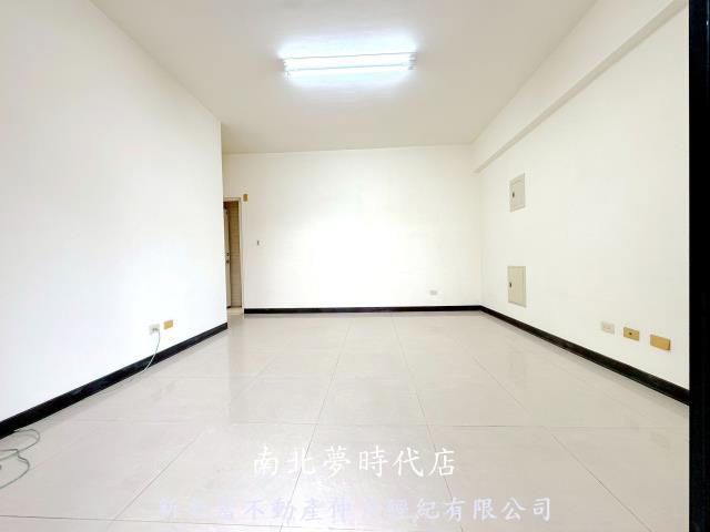 台南安平透天-9