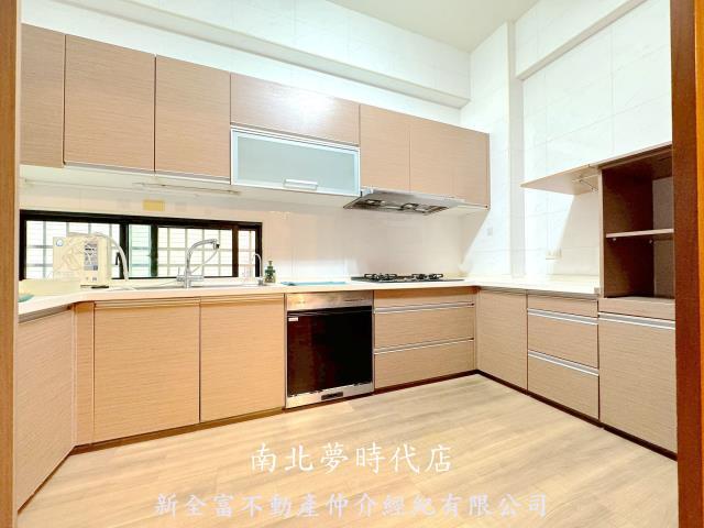 台南安平透天-10