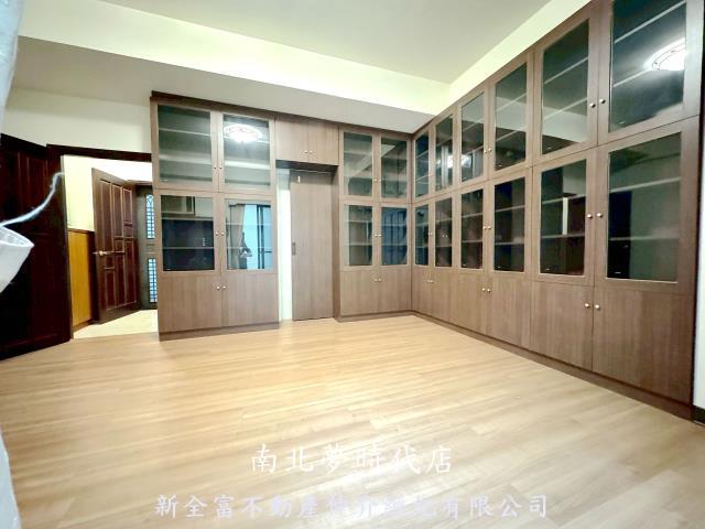 台南安平透天-4