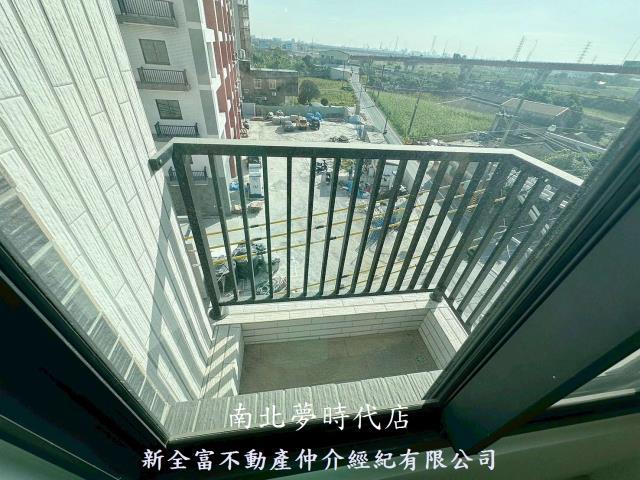 台南新市華廈-11