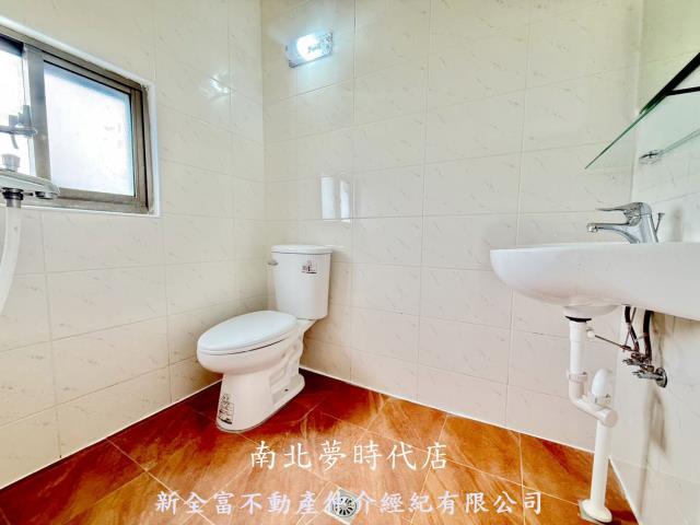 台南新市透天-10