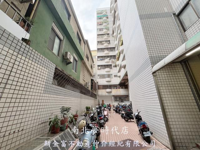 台南中西區大樓-7