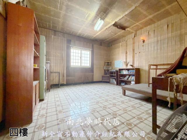 台南中西區透天-11