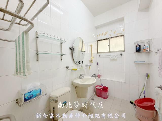 台南永康透天-12