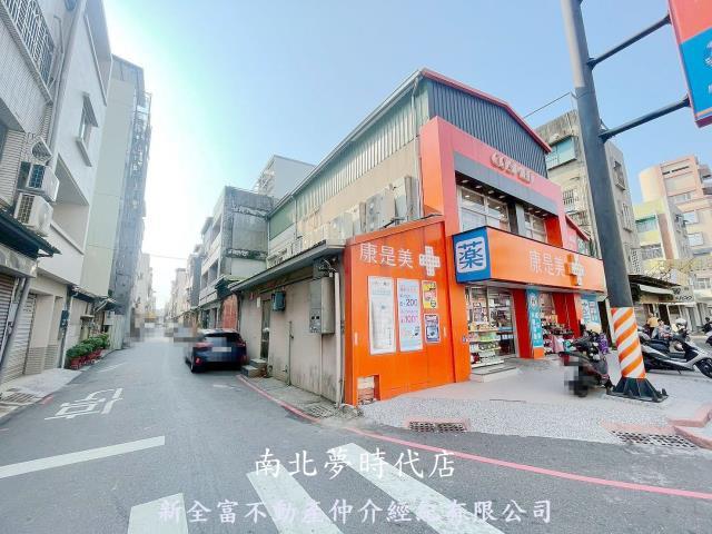 台南南區透天-11