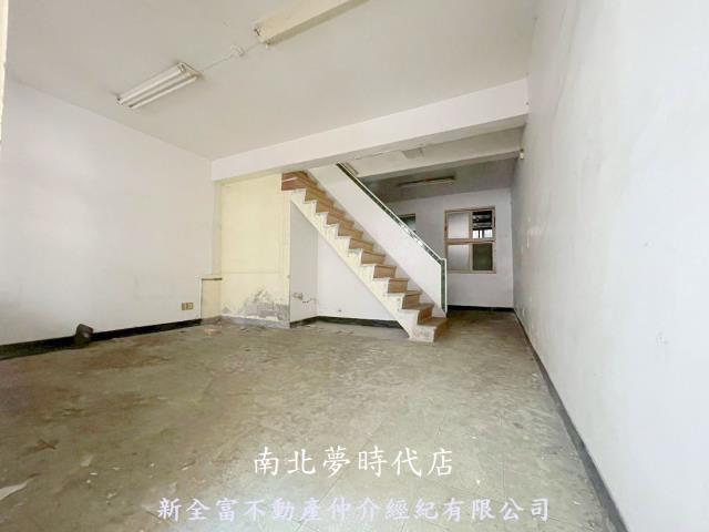台南南區透天-0