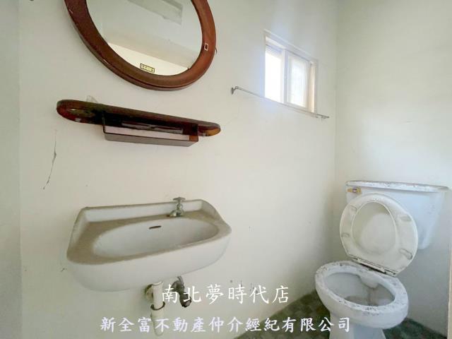 台南南區透天-8