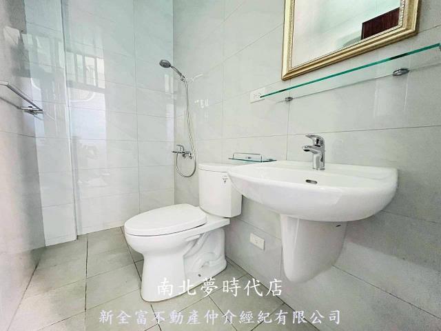 台南七股透天-10