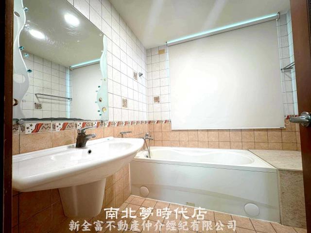 南區透天-11