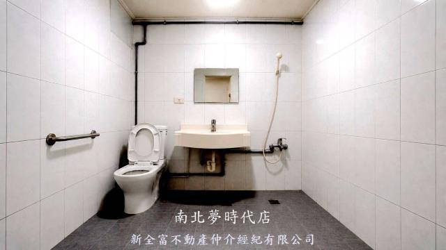 東區公寓-11