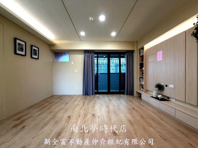 東區華廈-0
