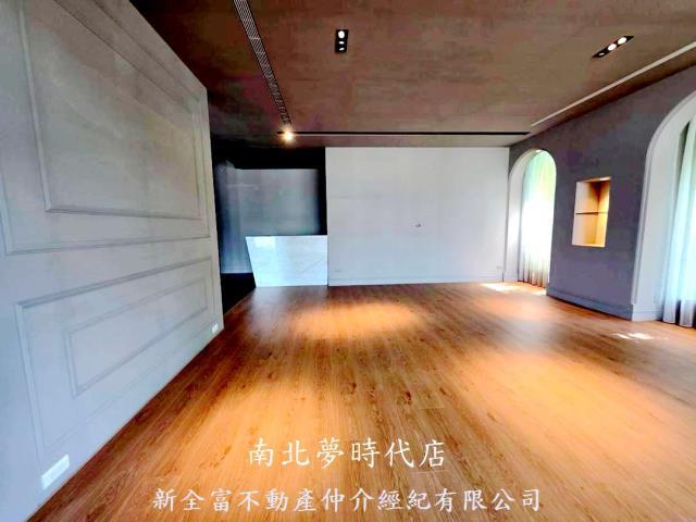 台南東區店面-4