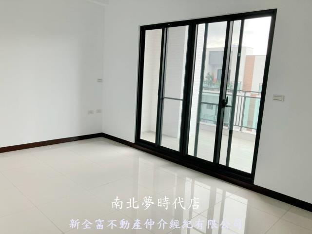台南關廟透天-5