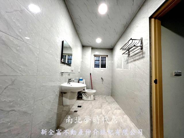 台南透天-11